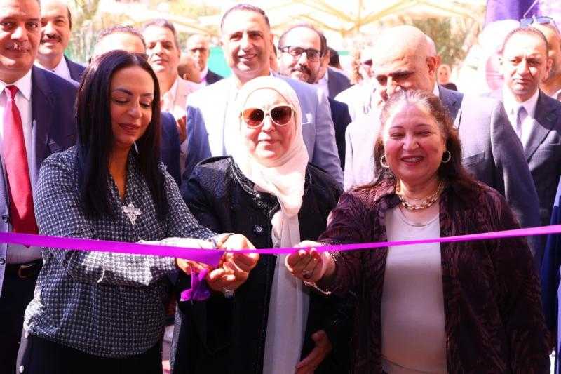 وزيرة التضامن تفتتح تطوير دور ”أبي وأمي” بالباقيات الصالحات لرعاية كبار السن ومرضى ألزهايمر