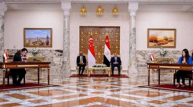 مصر وسنغافورة توقعان مذكرة تفاهم للتعاون في الطاقة المتجددة والتعليم والتحول الرقمي