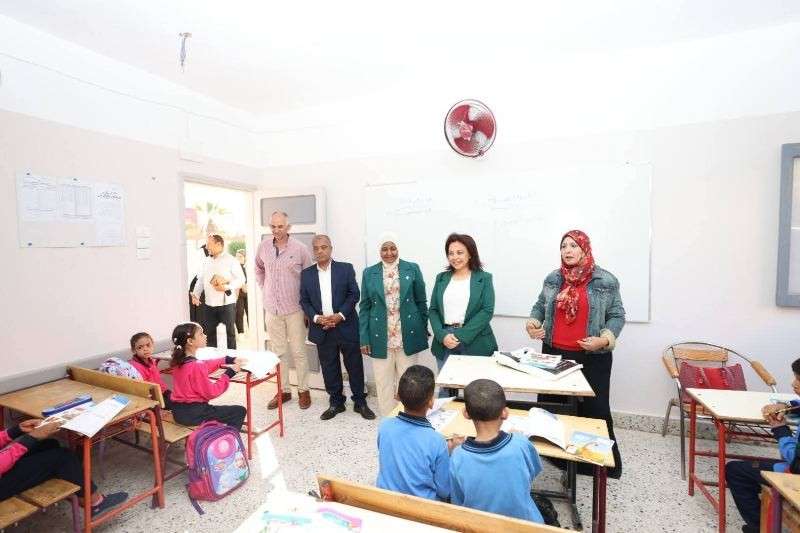 خط أحمر
