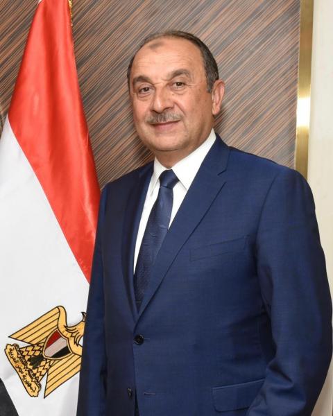 وزير قطاع الأعمال العام في زيارة مفاجئة لشركة مصر الجديدة للإسكان والتعمير