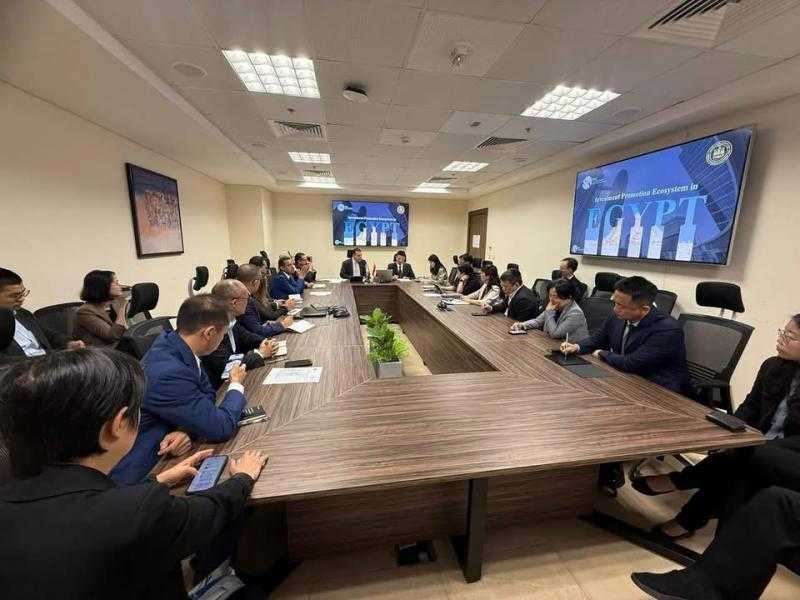 التمثيل التجاري يعقد اجتماعًا مع وفد رفيع من إقليم شيامن ومركز البريكس لبحث فرص الاستثمار في مصر