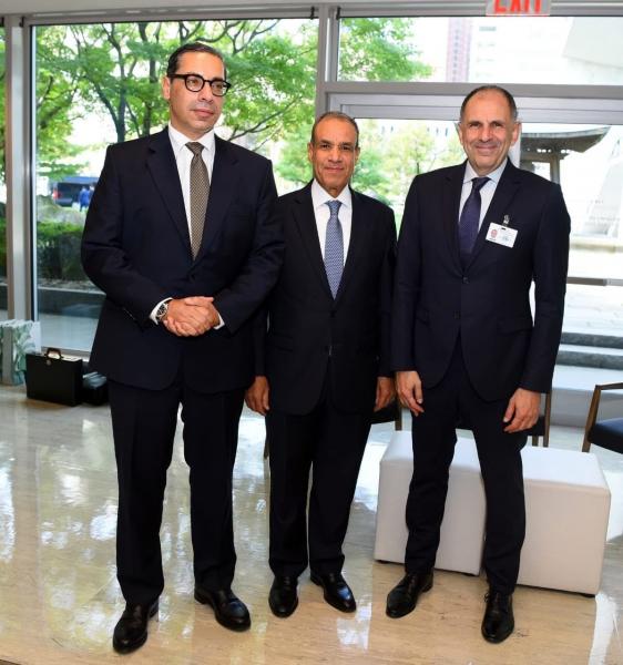 وزير الخارجية يعقد اجتماعاً ثلاثياً مع وزيرى خارجية اليونان وقبرص