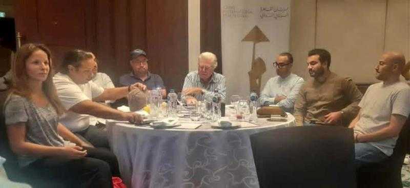 حسين فهمي: القاهرة السينمائي مهرجان عجوز.. والسينما المصرية أصبحت تجارية