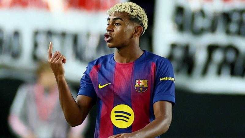 مدرب برشلونة: عودة لامين يامال ليست مخاطرة