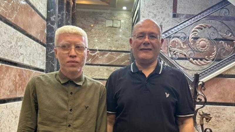 بعد أزمة القومسيون.. الشاب يوسف خلف: استلمت عملي كمعيد.. والنضارة بتساعدني كتير