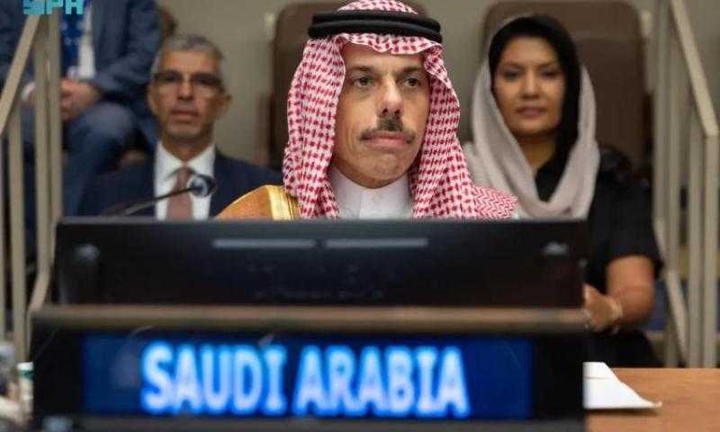 وزير الخارجية السعودي يؤكد رفض المملكة لأي محاولات تهجير للشعب الفلسطيني
