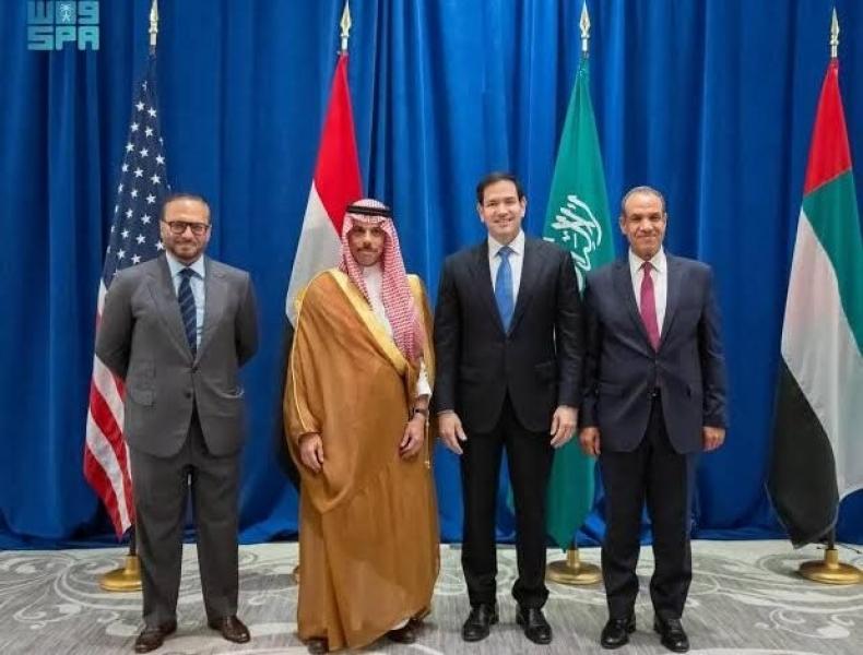 وزير الخارجية السعودي ونظيره المصري يشاركان في الاجتماع الرباعي بشأن السودان