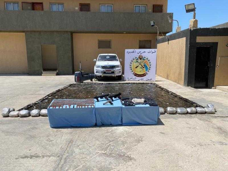 شاهد.. القوات المسلحة تكثف جهودها على كافة الاتجاهات الإستراتيجية للدولة لضبط الخارجين على القانون والمهربين