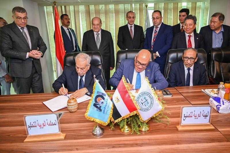 رئيس مجلس الشيوخ يشهد توقيع مذكرة للتفاهم بين الهيئة العربية للتصنيع والمحكمة العربية للتحكيم