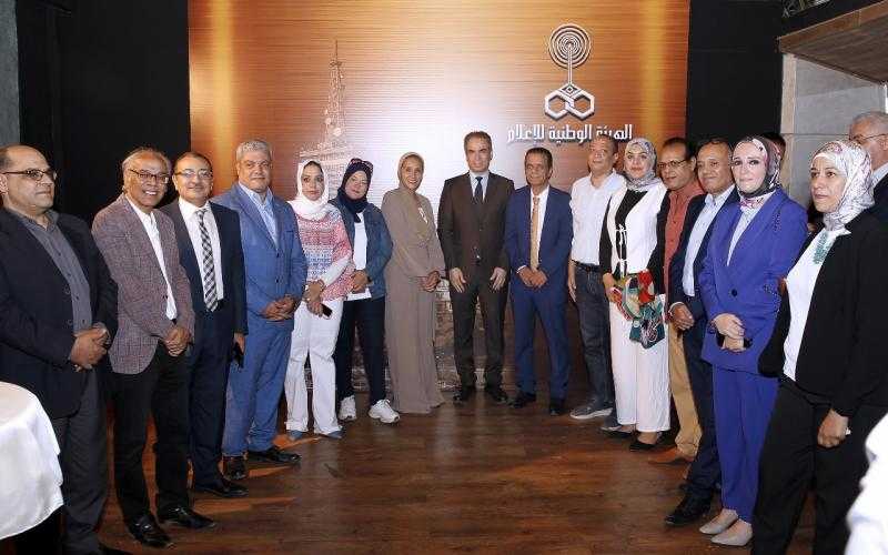 الاحتفاء بعودة كتاب ماسبيرو بعد 14 عاما وتوقيع (إسلام بلا أحزاب) للكاتب رجاء النقاش