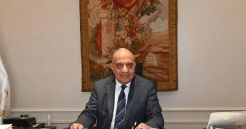 الدكتور محمود عصمت: مشروع المحطة النووية بالضبعة سيكون له انعكاسات إيجابية على كافة مناحي الحياة