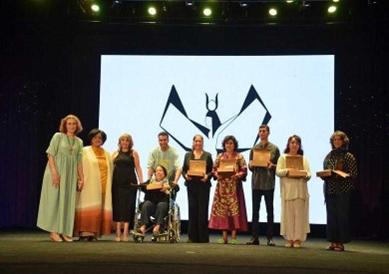 بحضور خالد جلال وفتحي عبدالوهاب.. انطلاق الدورة الثالثة لمهرجان إيزيس الدولي لمسرح المرأة