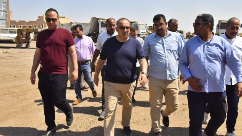 خط أحمر
