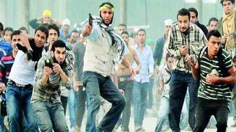 باحث: معظم رموز جماعة الإخوان ومرشديها من أُسَر غير منتمية للتنظيم