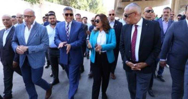 وزيرة التنمية المحلية ومحافظ الجيزة يتفقدان تطوير محيط مستشفى بولاق الدكرور