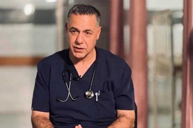 زوجة الطبيب الأسير حسام أبو صفية تناشد العالم بالتدخل لإنقاذ حياته