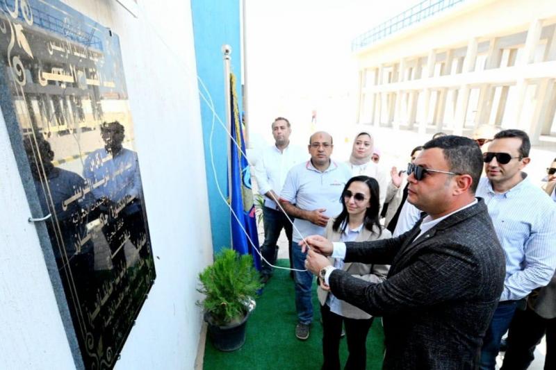 وزير الإسكان ومحافظ البحيرة يفتتحان محطة معالجة الصرف الصحي بمركز بدر.. صور