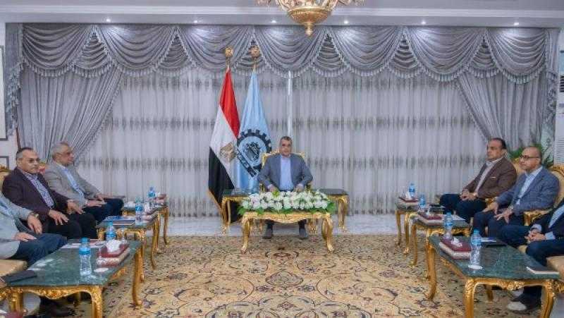 وزير الإنتاج الحربي: مصنع 200 قلعة صناعية كبرى تدعم الجيش والمشروعات القومية