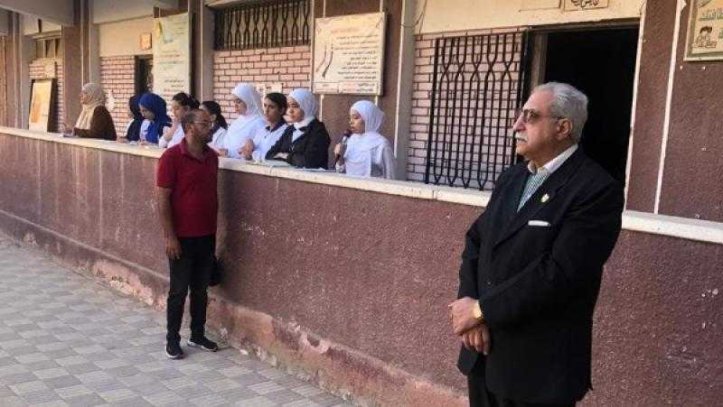 مدير تعليم القليوبية يتفقد سير العملية التعليمية بالمدارس