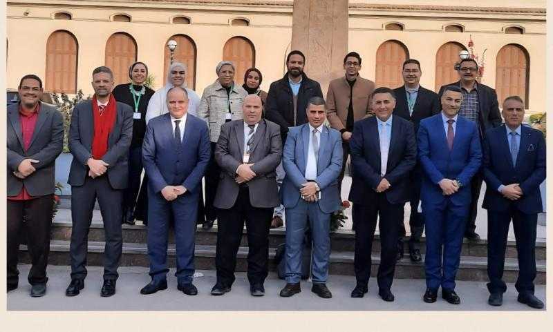 جامعة القاهرة تهنيء كلية الهندسة باعتماد برنامجي هندسة الطيران والفضاء