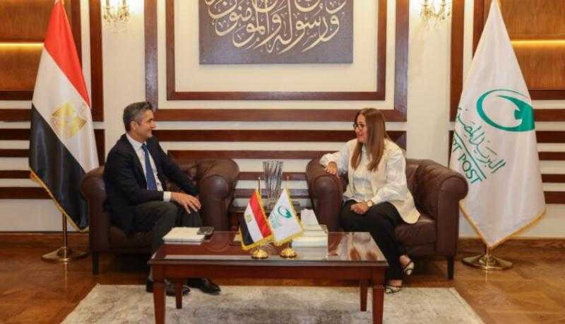 رئيس البريد المصري تلتقي الرئيس الإقليمي لشركة Visa Inc لمنطقة وسط وشرق أوروبا والشرق الأوسط وإفريقيا لبحث سبل التعاون