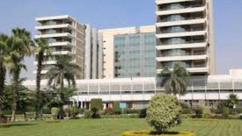 مستشفى معهد ناصر: أساتذة الجامعات وأكفأ الأطباء يشكلون قاعدة صلبة لانطلاق المدينة الطبية