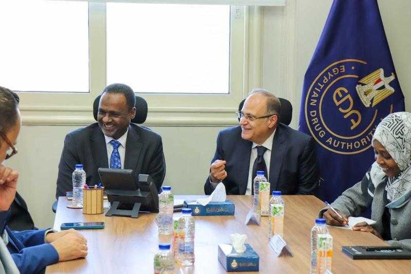 هيئة الدواء المصرية تستقبل وفد المجلس القومي للأدوية والسموم السوداني لبحث تعزيز التعاون الثنائي