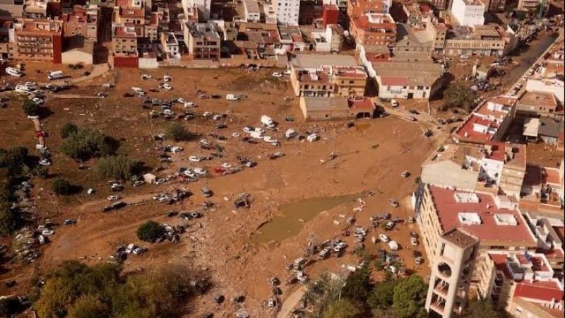 غرق المنوفية والبحيرة.. عباس شراقي:لن يحدث ومصر استعدت جيدا