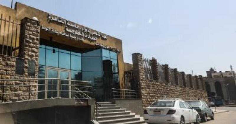 جامعة القاهرة تنظم احتفالية لتكريم المتعافيات من سرطان الثدى بمستشفى أورام الثدى