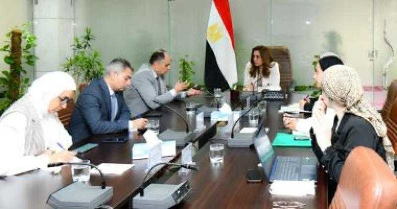 منال عوض توجه بتحقيق التوازن بين الحماية والاستثمار البيئى المستدام