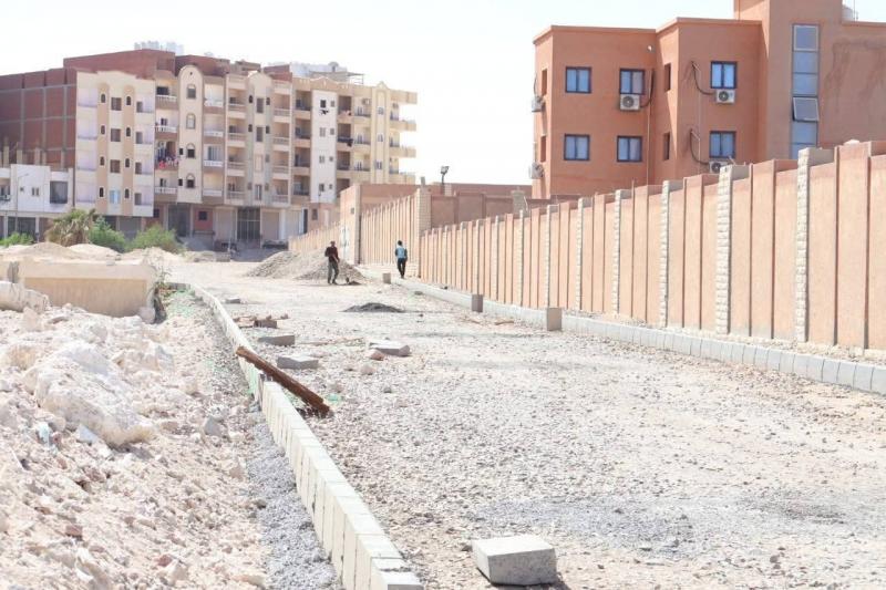 فتح محاور جديدة لدعم السيولة المرورية وإنهاء الاختناقات بالغردقة