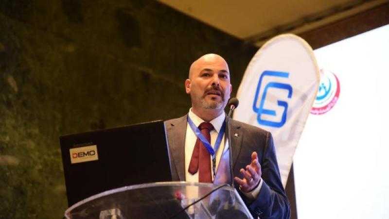 مدير معهد ناصر: نُجري 12 عملية قلب مفتوح يوميًا بنسبة نجاح 100%