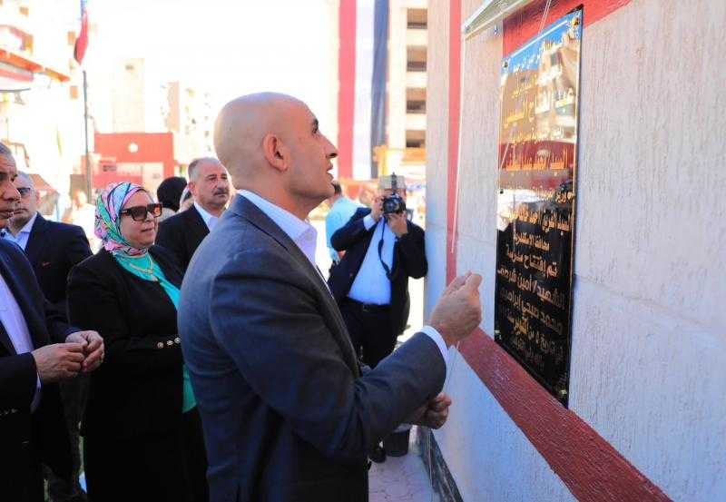 وزير التعليم ومحافظ الإسكندرية يفتتحان مشروعات تعليمية جديدة ويتابعان انتظام العام الدراسي