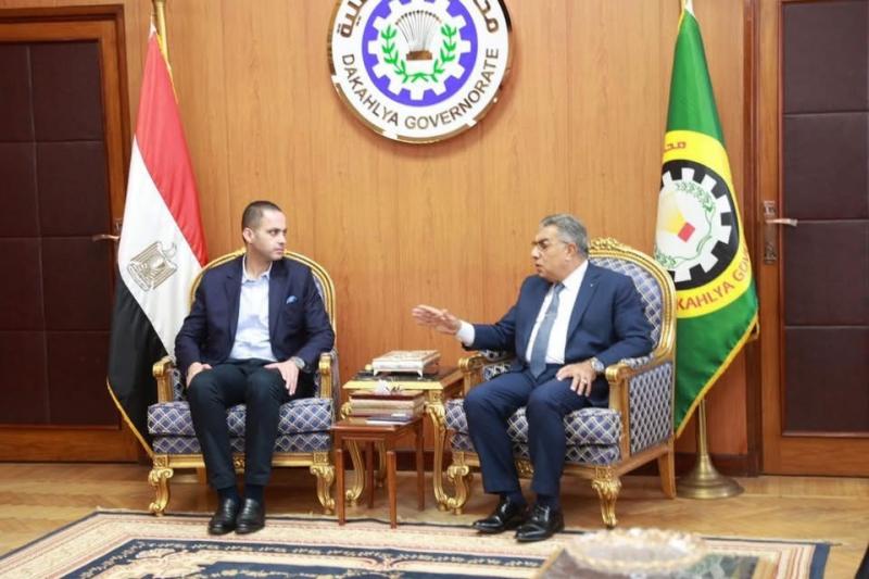 نائب وزير الصحة يبحث مع محافظ الدقهلية التعاون في تطوير المنظومة الصحية بالمحافظة