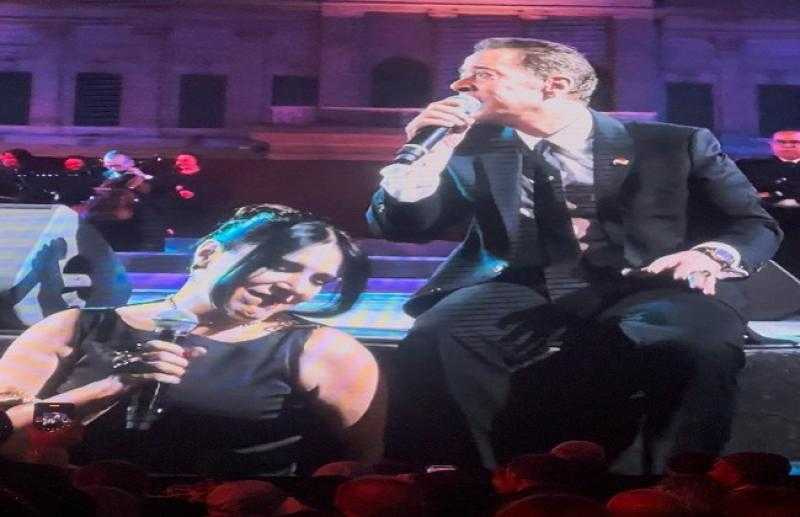 مدحت صالح يُعيد غناء «حبيبي يا عاشق» بصحبة ميرنا وليد ويقدم باقة من أغنياته في قصر عابدين