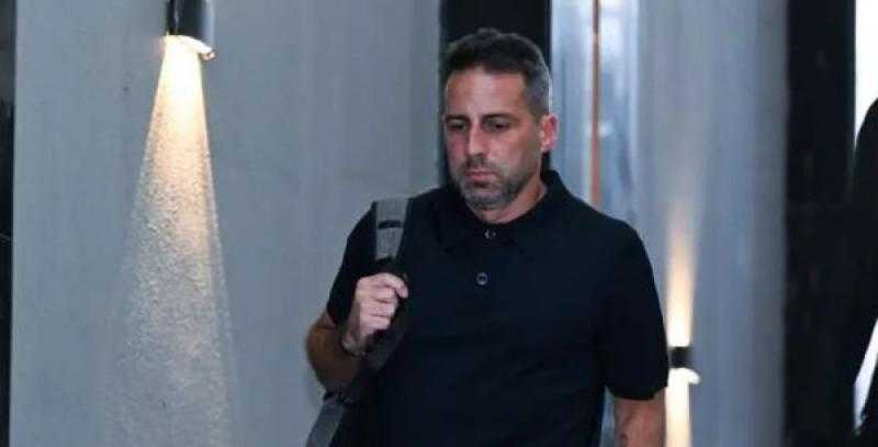لتلبية طموحات الجماهير.. اجتماع مرتقب بين رئيس الزمالك ويانيك فيريرا
