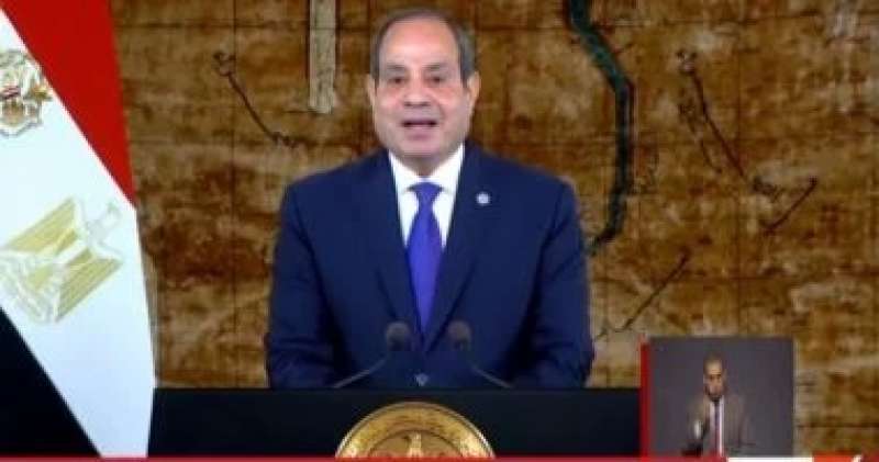 الرئيس السيسى: نعمل على بناء دولة قوية فى عالم لا يعترف إلا بالأقوياء