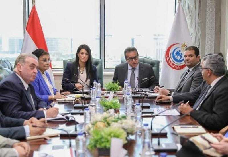 وزيرا الصحة والتخطيط يبحثان تسريع تنفيذ المشروعات الصحية القومية وتوسيع الاستثمار في التنمية البشرية