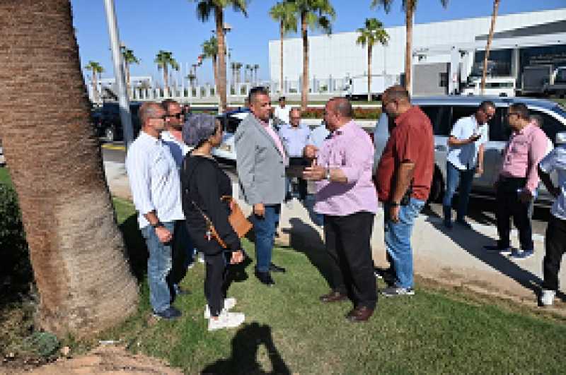 محافظ جنوب سيناء يتابع الاستعدادات النهائية لاستضافة مراسم توقيع اتفاق وقف الحرب في غزة