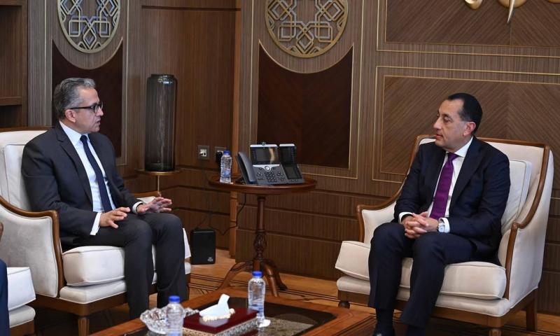 رئيس الوزراء يستقبل الدكتور خالد العناني المدير العام المنتخب لمنظمة ”اليونسكو”