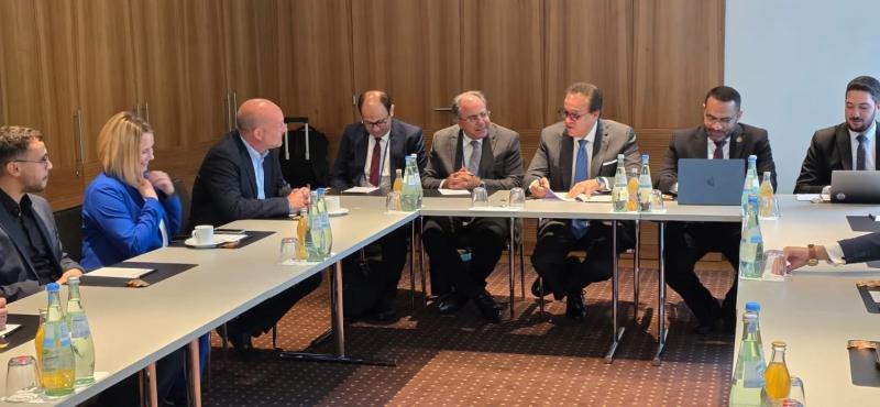 وزير الصحة يلتقي الرئيس التنفيذي لمعهد WifOR الألماني