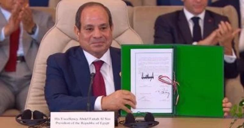 قادة مصر وأمريكا وقطر وتركيا يوقعون على وثيقة بشأن إنهاء الحرب فى غزة