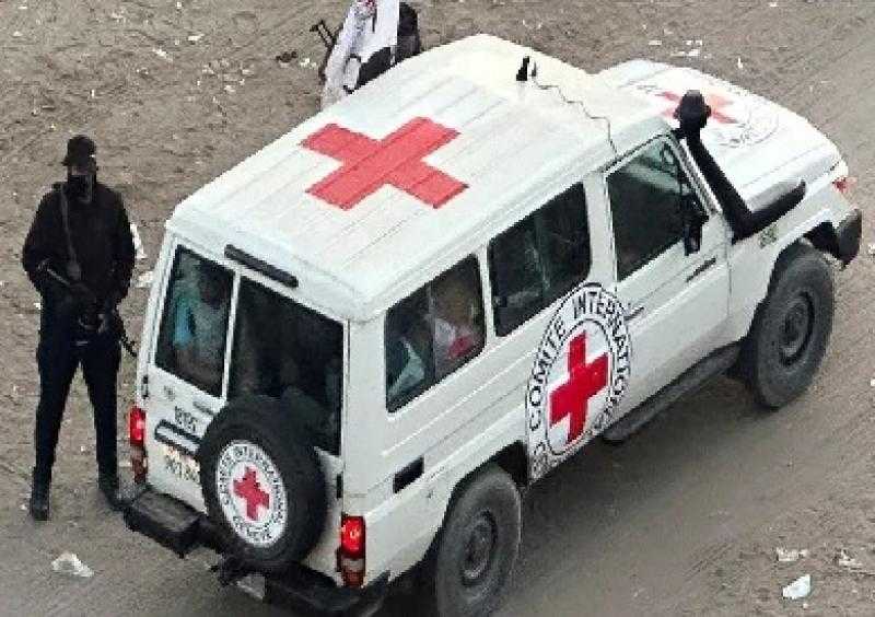 الصليب الأحمر يعلن استلام جثتي رهينتين إسرائيليتين من حماس