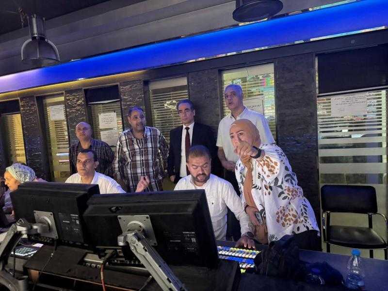 المسلماني يوجّه الشكر لأسرة الأخبار بماسبيرو على التغطية المميزة لقمة شرم الشيخ| صور