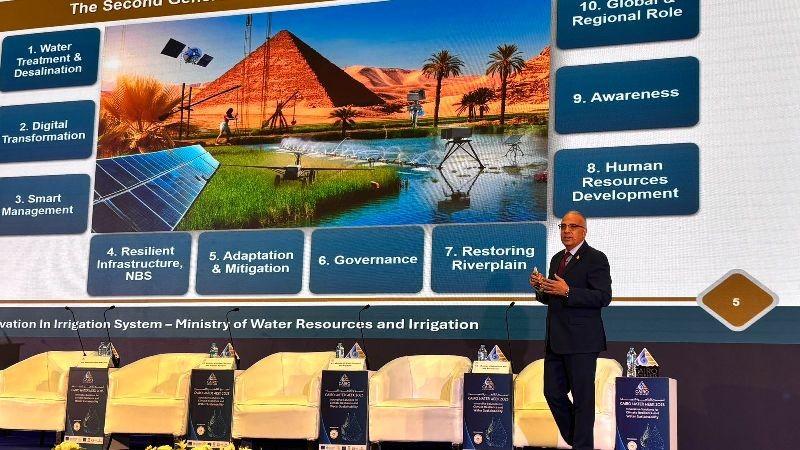 وزير الري: نعتمد على التكنولوجيا والبحث العلمي لمواجهة التحديات المائية ونقص أعداد المهندسين | صور
