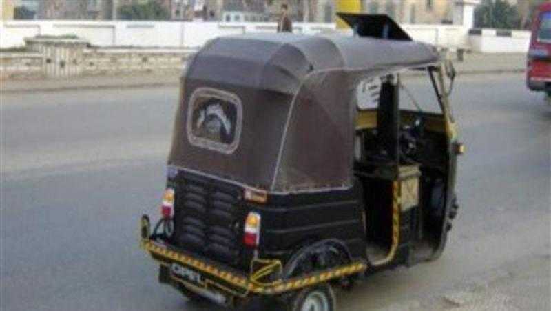 حبس 4 متهمين بسرقة مركبات ”توك توك” في مدينة نصر