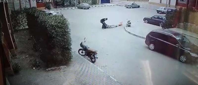خط أحمر