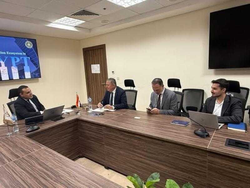التمثيل التجاري يبحث مع جمعية إسطنبول لمصدّري المنسوجات توسع الشركات التركية بمصر