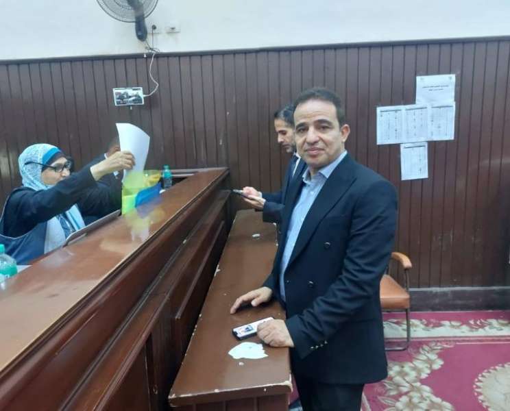 خط أحمر