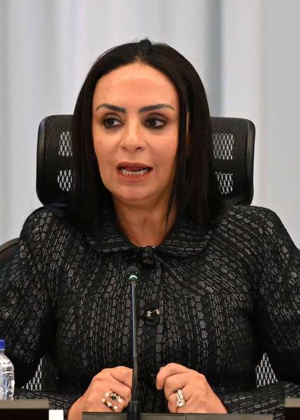 خط أحمر